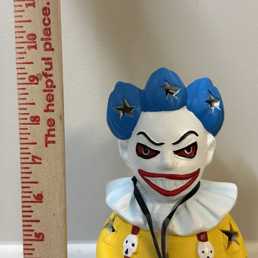 The Unbranded Brand halloween light